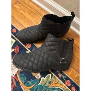 Teva waterproof quilted all weather boot 11